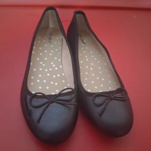 Easy Spirit Black Dress Shoes